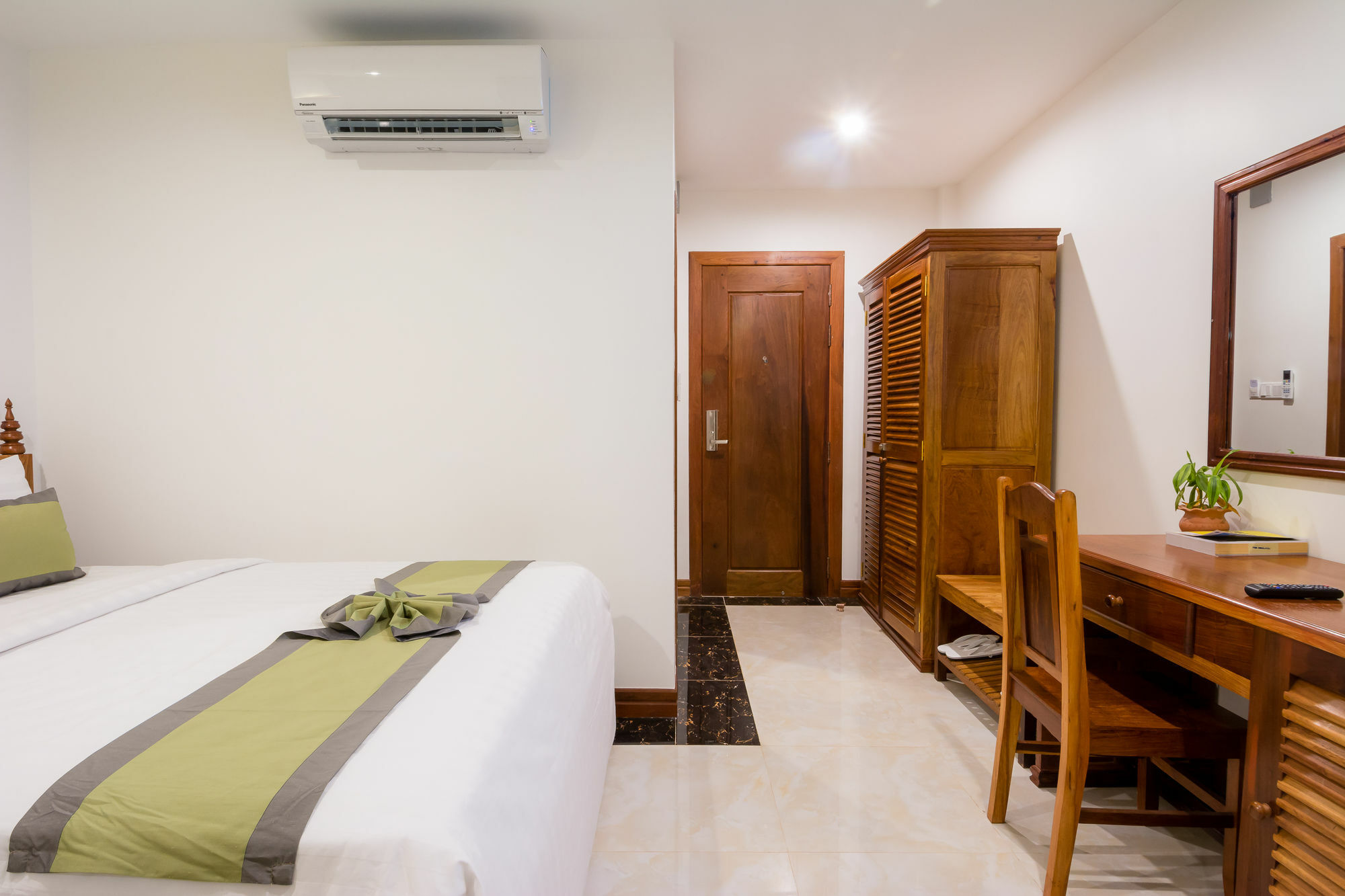 פנום פן Relax Hotel מראה חיצוני תמונה